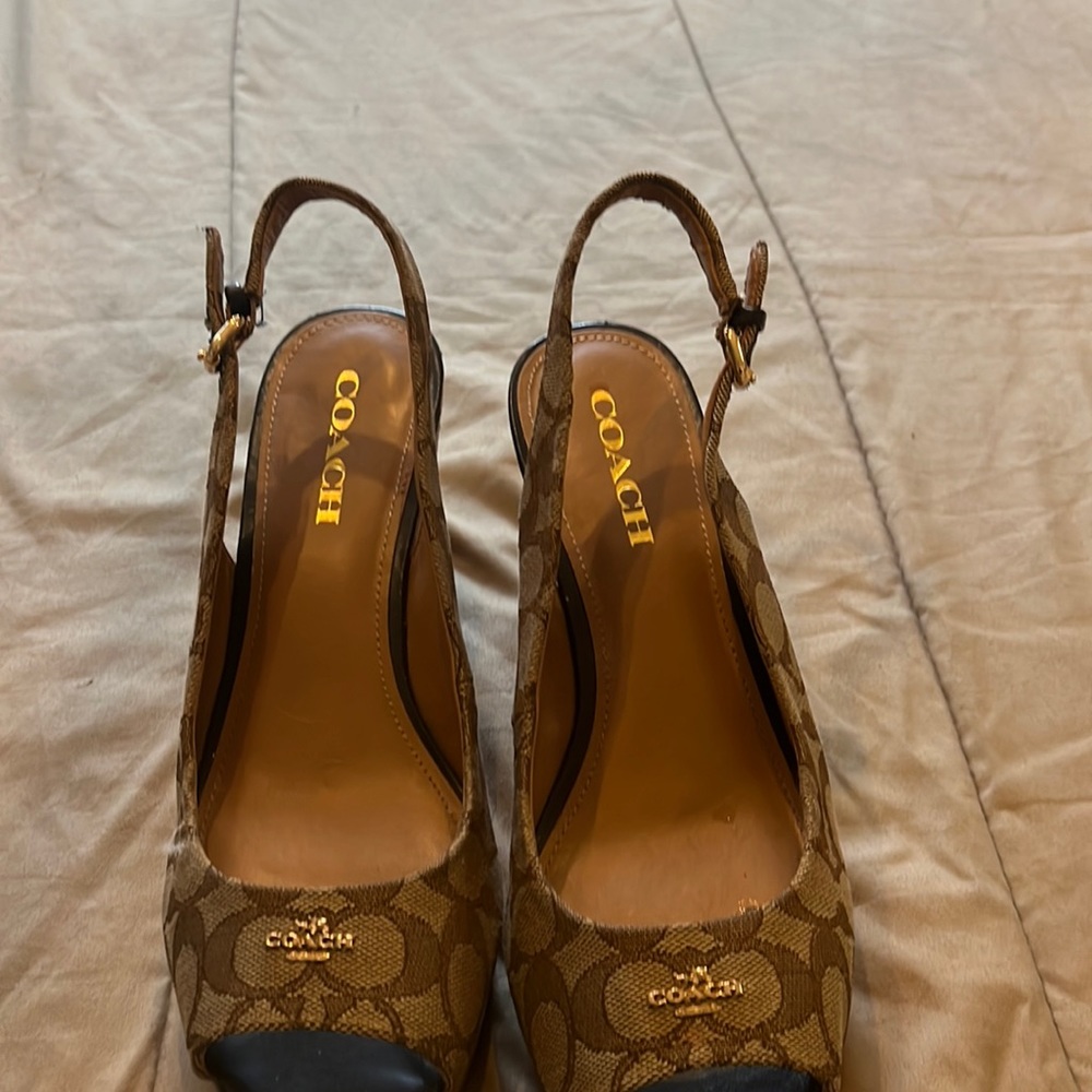 Coach sandals